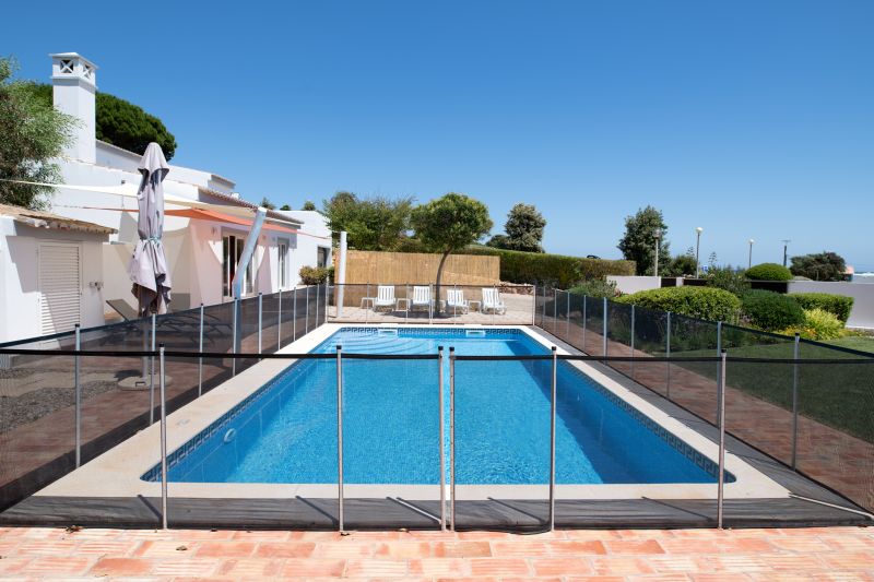 Pool Safety Fence Installation